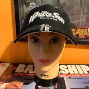 Vintage MLB Chicago White Sox Adjustable Baseball Hat